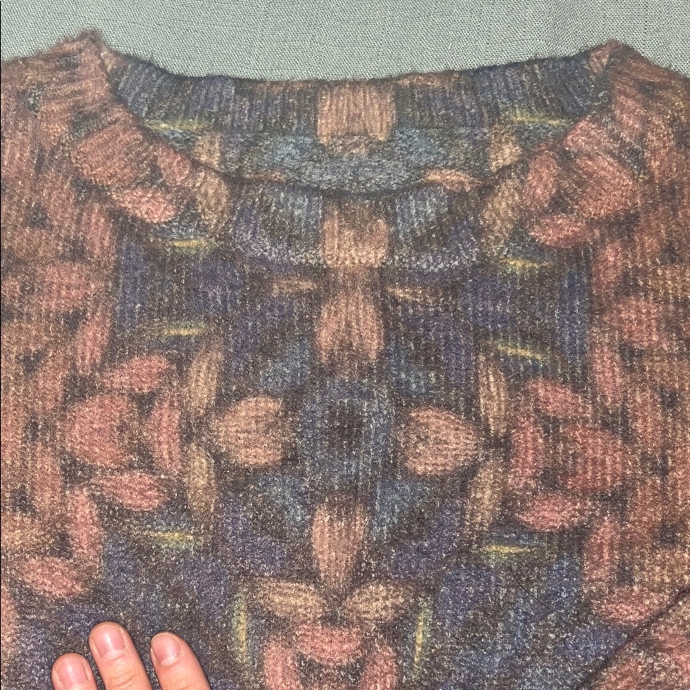VINTAGE cottage core cute  Multicolor pattern super unique sweater!!